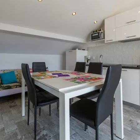 Apartment Svetic *